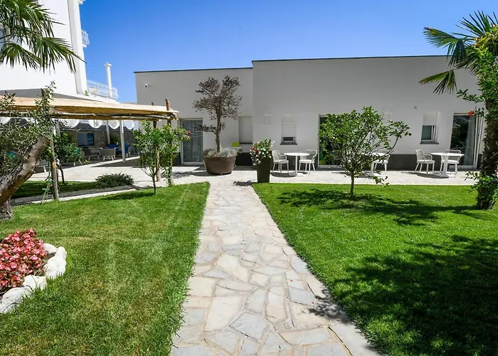 Marina Grande Villa *